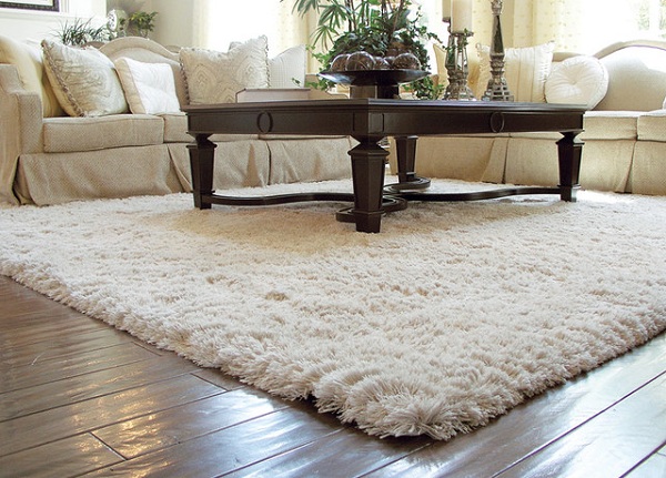 Mách bạn cách chọn thảm sofa đẹp và hợp xu hướng hiện nay