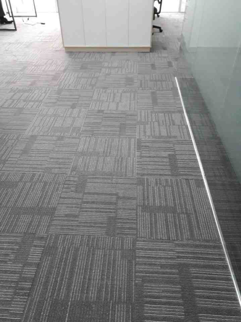 thảm trải sàn Linh Dung