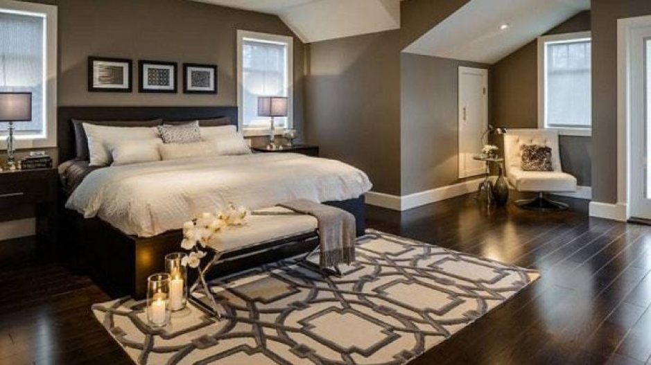 Thảm trang trí phòng ngủ có hoạ tiết cổ điển