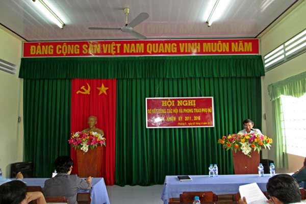 Rem-hoi-truong-RHT31