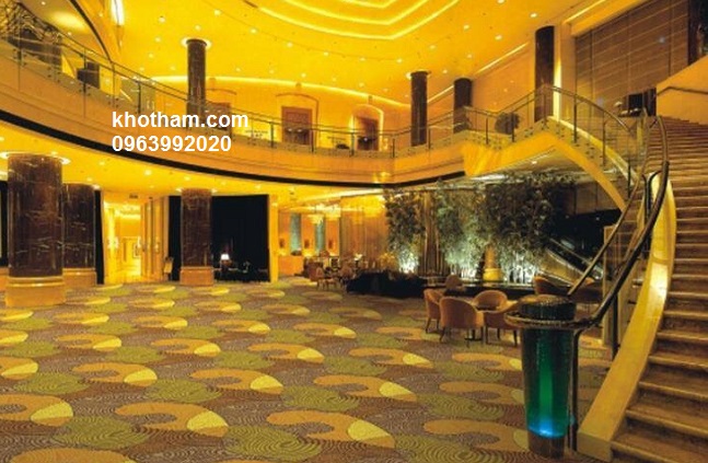 Thảm in sợi nylon hoa văn 