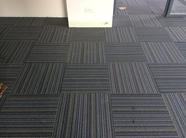 B1 carpet tile