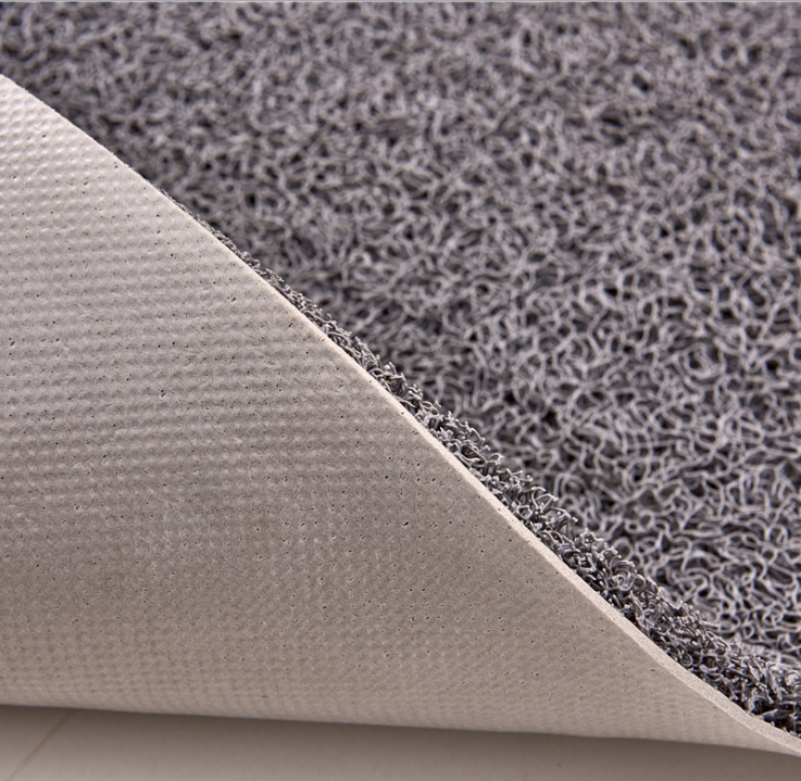 thảm nhựa rối lau chân