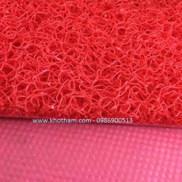 Thảm nhựa rối màu đỏ Thảm nhựa rối màu đỏ